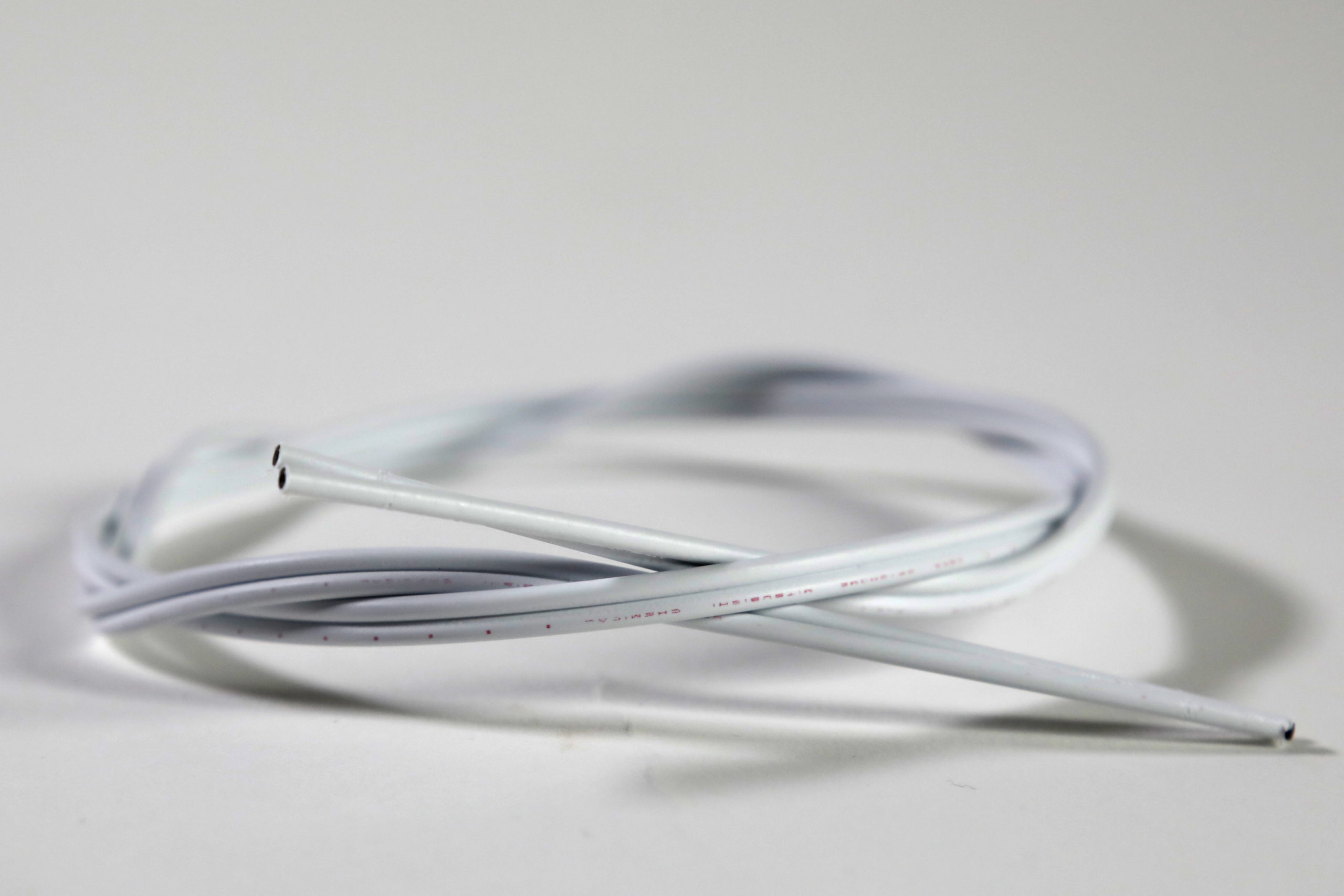 Cable de Fibra Óptica Plástica
